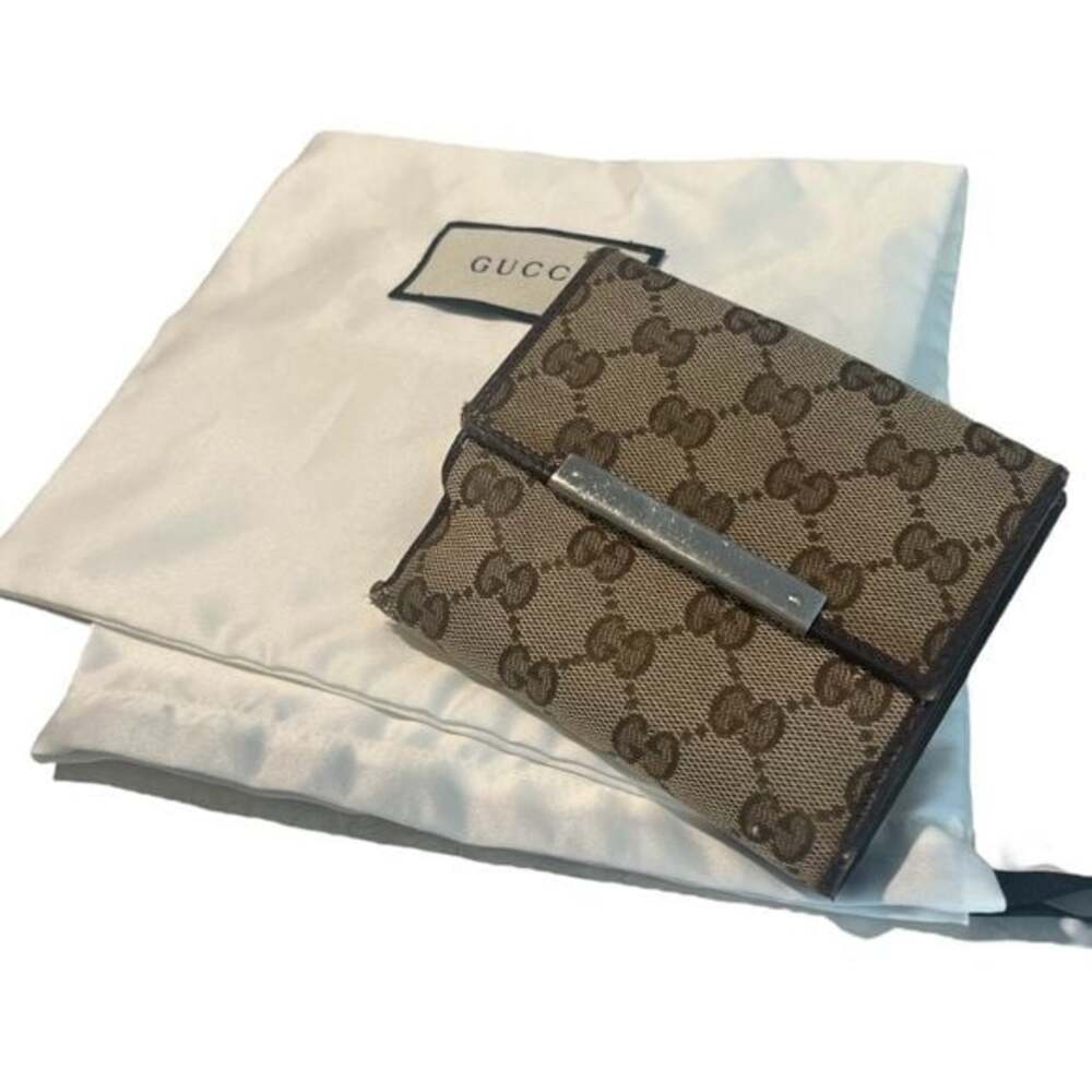 👜 Gucci Compact Wallet with Dustbag